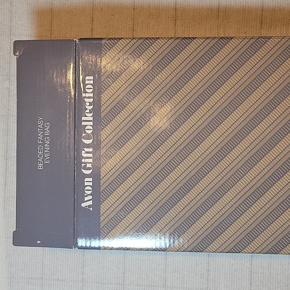 Avon, Black Beaded Fantasy Evening Bag - Picture 8 of 8